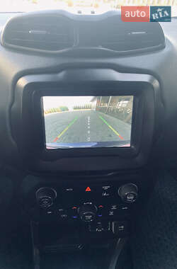 Внедорожник / Кроссовер Jeep Renegade 2021 в Ровно