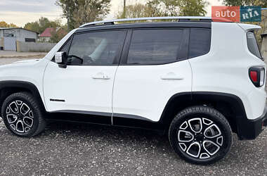 Внедорожник / Кроссовер Jeep Renegade 2016 в 