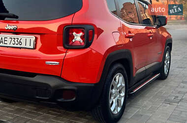 Внедорожник / Кроссовер Jeep Renegade 2015 в 