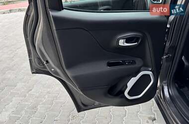 Внедорожник / Кроссовер Jeep Renegade 2018 в 