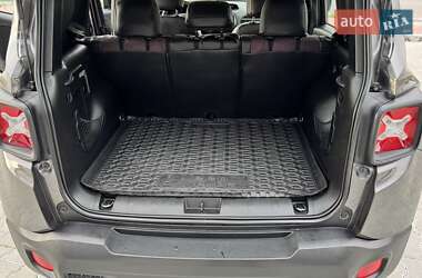 Внедорожник / Кроссовер Jeep Renegade 2018 в 