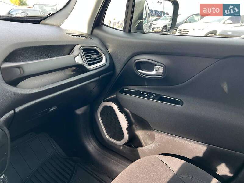 Внедорожник / Кроссовер Jeep Renegade 2019 в Львове