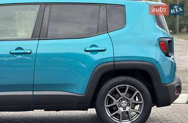 Внедорожник / Кроссовер Jeep Renegade 2019 в 