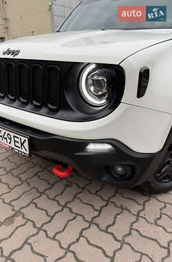 Внедорожник / Кроссовер Jeep Renegade 2018 в 