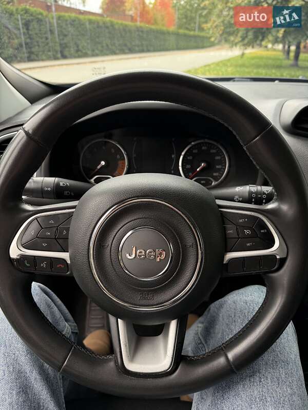 Позашляховик / Кросовер Jeep Renegade 2019 в Києві