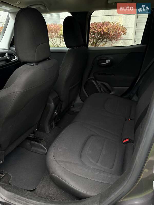 Позашляховик / Кросовер Jeep Renegade 2019 в Києві