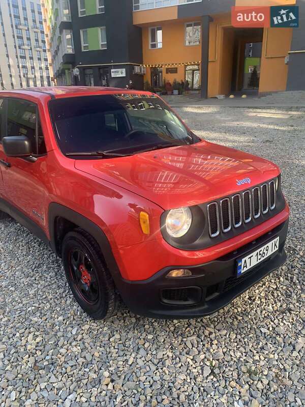 Внедорожник / Кроссовер Jeep Renegade 2015 в Ивано-Франковске