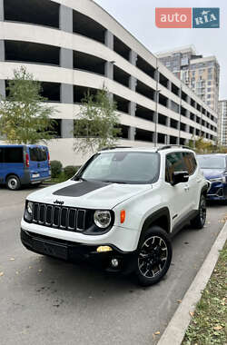 Jeep Renegade 2023