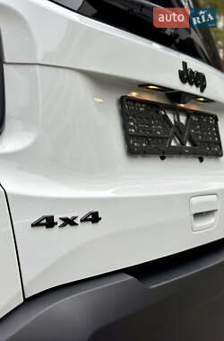 Позашляховик / Кросовер Jeep Renegade 2023 в 
