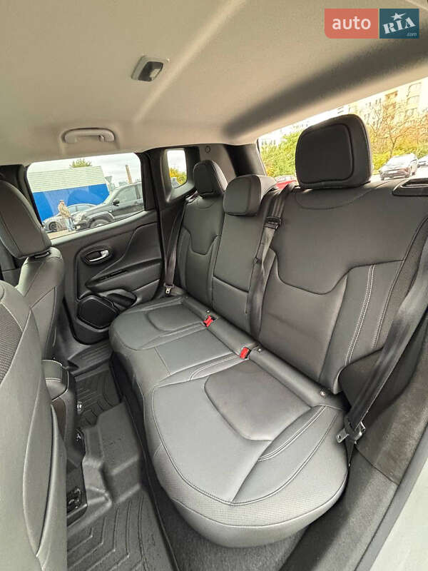 Внедорожник / Кроссовер Jeep Renegade 2020 в Киеве фото 23 Внедорожник / Кроссовер Jeep Renegade 2020 в Киеве