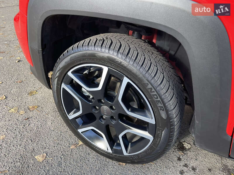Позашляховик / Кросовер Jeep Renegade 2022 в Києві
