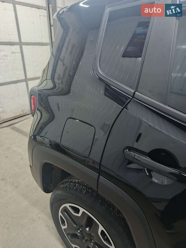 Внедорожник / Кроссовер Jeep Renegade 2017 в Ирпене фото 3 Внедорожник / Кроссовер Jeep Renegade 2017 в Ирпене