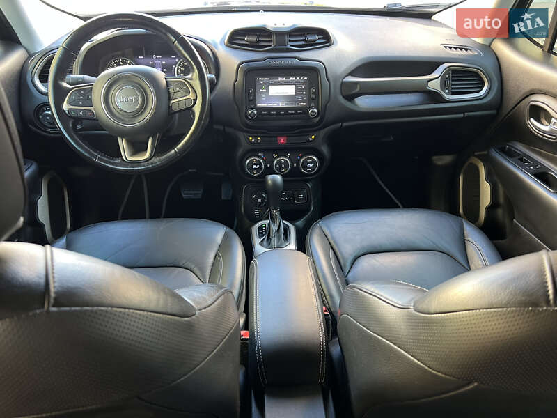 Позашляховик / Кросовер Jeep Renegade 2016 в Києві