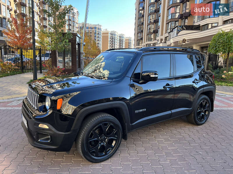 Позашляховик / Кросовер Jeep Renegade 2016 в Києві