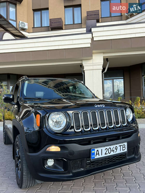 Позашляховик / Кросовер Jeep Renegade 2016 в Києві