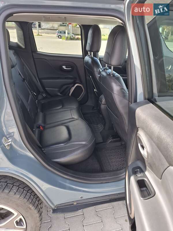 Позашляховик / Кросовер Jeep Renegade 2016 в Новодністровську фото 17 Позашляховик / Кросовер Jeep Renegade 2016 в Новодністровську