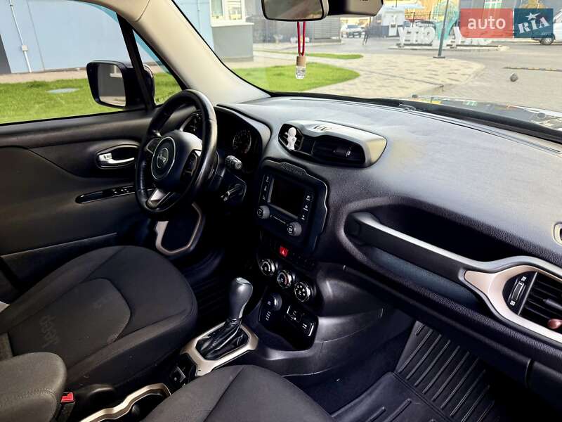 Позашляховик / Кросовер Jeep Renegade 2015 в Одесі фото 46 Позашляховик / Кросовер Jeep Renegade 2015 в Одесі