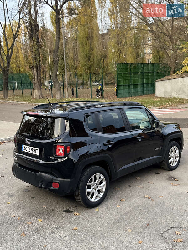 Позашляховик / Кросовер Jeep Renegade 2017 в Броварах