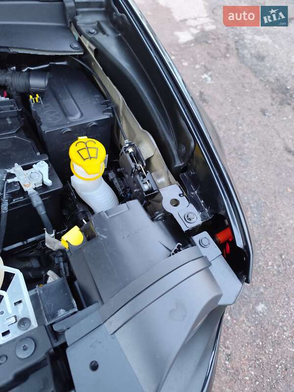 Внедорожник / Кроссовер Jeep Renegade 2016 в Чернигове фото 50 Внедорожник / Кроссовер Jeep Renegade 2016 в Чернигове