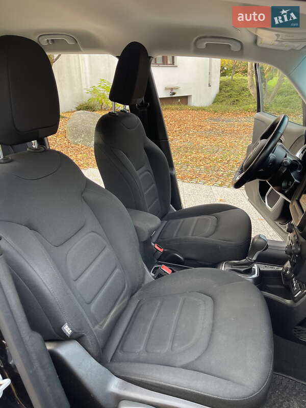 Позашляховик / Кросовер Jeep Renegade 2019 в Чернівцях фото 9 Позашляховик / Кросовер Jeep Renegade 2019 в Чернівцях