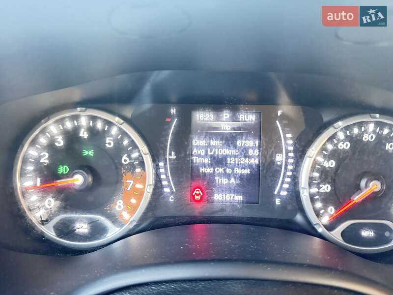 Внедорожник / Кроссовер Jeep Renegade 2017 в Калуше фото 7 Внедорожник / Кроссовер Jeep Renegade 2017 в Калуше