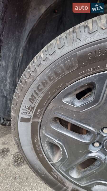 Внедорожник / Кроссовер Jeep Renegade 2018 в Киеве фото 38 Внедорожник / Кроссовер Jeep Renegade 2018 в Киеве