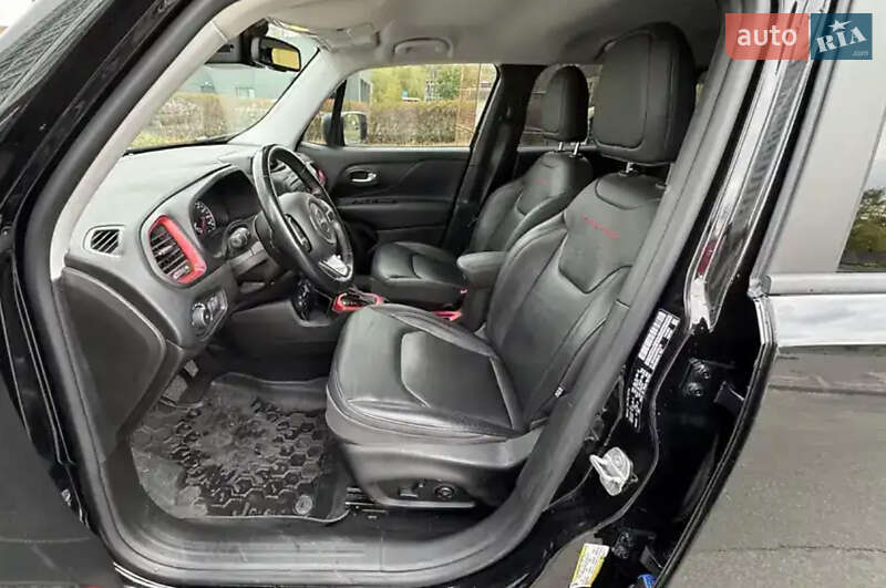 Внедорожник / Кроссовер Jeep Renegade 2017 в Луцке