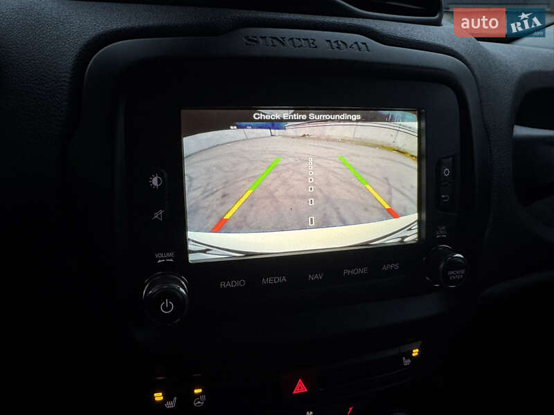 Внедорожник / Кроссовер Jeep Renegade 2016 в Киеве