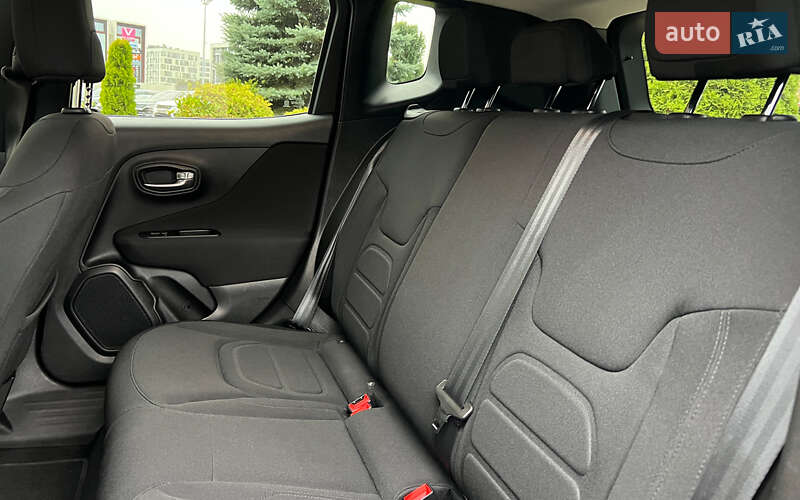 Позашляховик / Кросовер Jeep Renegade 2021 в Львові фото 23 Позашляховик / Кросовер Jeep Renegade 2021 в Львові