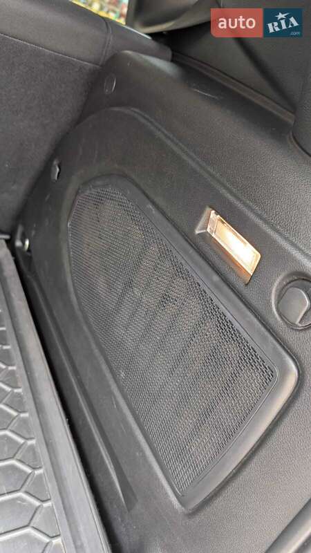 Внедорожник / Кроссовер Jeep Renegade 2015 в Днепре фото 6 Внедорожник / Кроссовер Jeep Renegade 2015 в Днепре