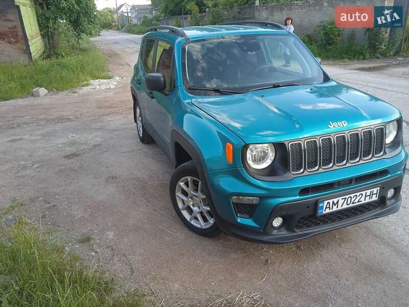 Внедорожник / Кроссовер Jeep Renegade 2020 в Коростене