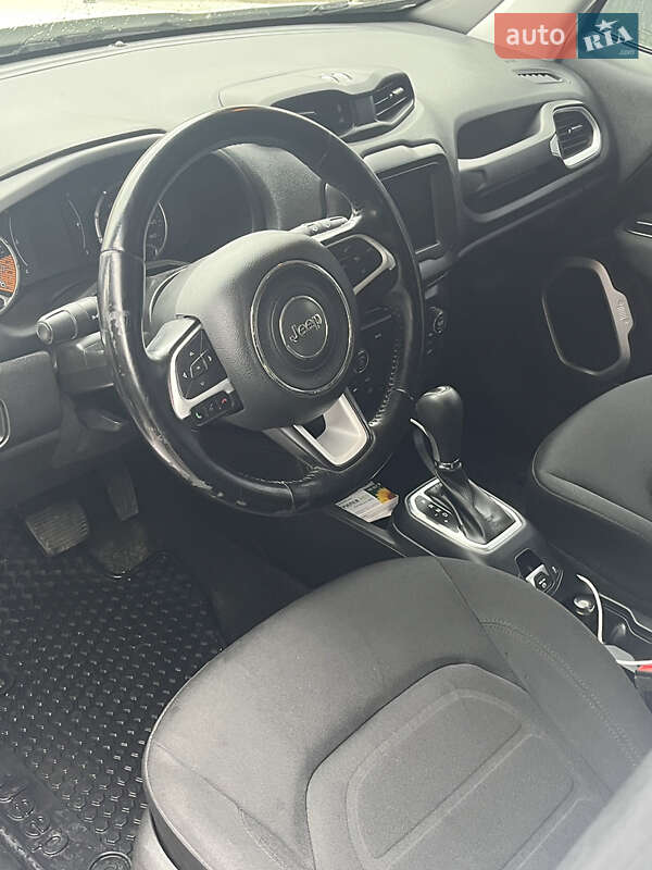 Внедорожник / Кроссовер Jeep Renegade 2019 в Харькове фото 5 Внедорожник / Кроссовер Jeep Renegade 2019 в Харькове