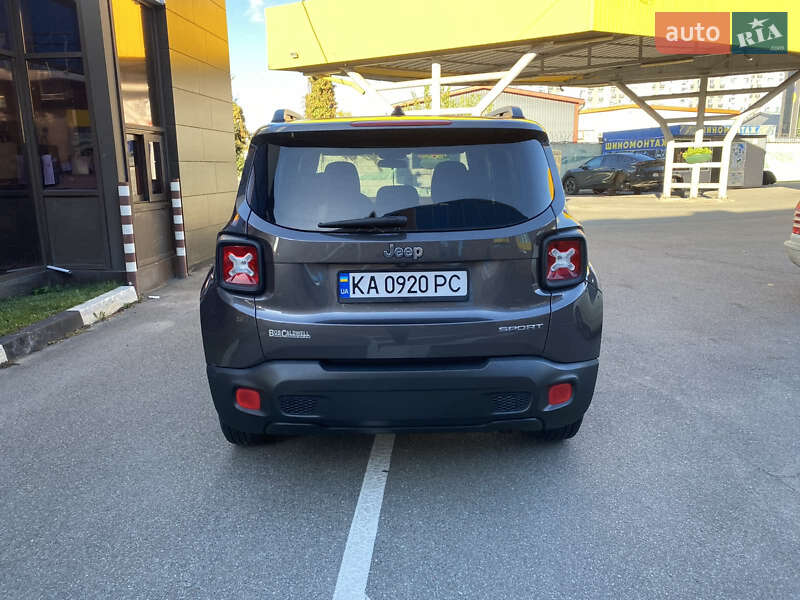 Внедорожник / Кроссовер Jeep Renegade 2017 в Киеве