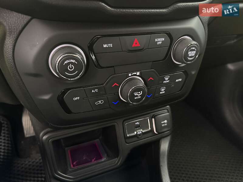 Внедорожник / Кроссовер Jeep Renegade 2018 в Киеве фото 20 Внедорожник / Кроссовер Jeep Renegade 2018 в Киеве