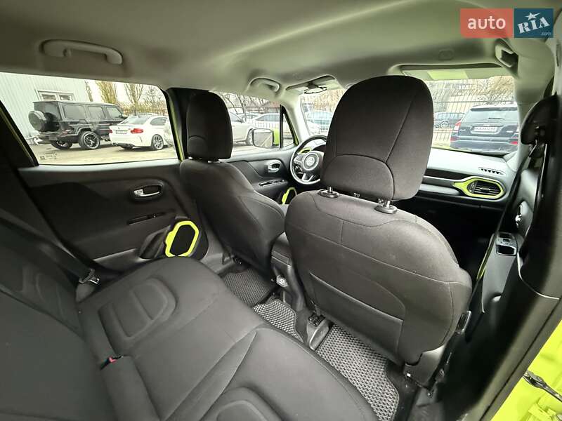 Внедорожник / Кроссовер Jeep Renegade 2018 в Киеве фото 31 Внедорожник / Кроссовер Jeep Renegade 2018 в Киеве