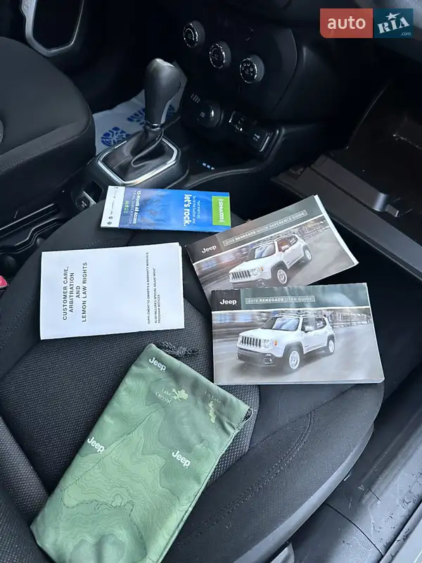 Позашляховик / Кросовер Jeep Renegade 2019 в Києві документ 2 фото Позашляховик / Кросовер Jeep Renegade 2019 в Києві документ