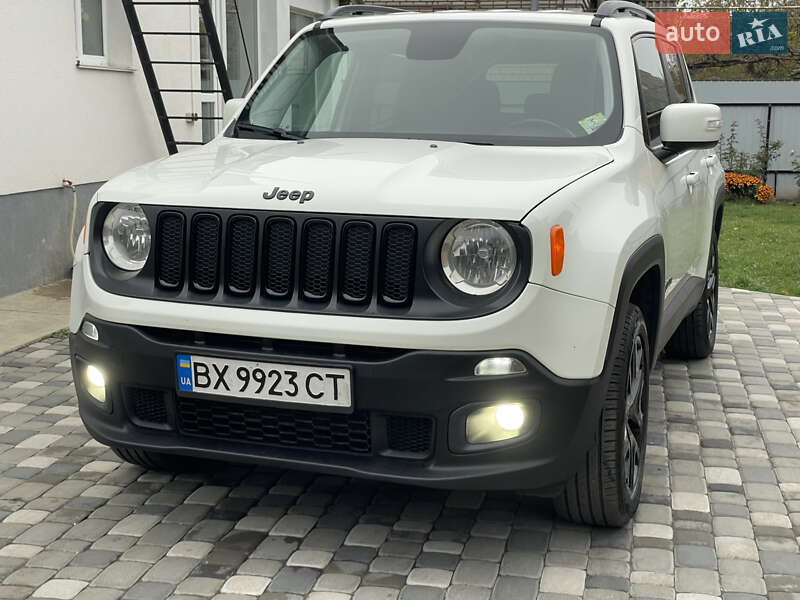 Внедорожник / Кроссовер Jeep Renegade 2017 в Лубнах