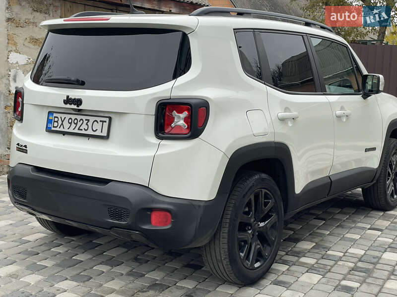 Внедорожник / Кроссовер Jeep Renegade 2017 в Лубнах