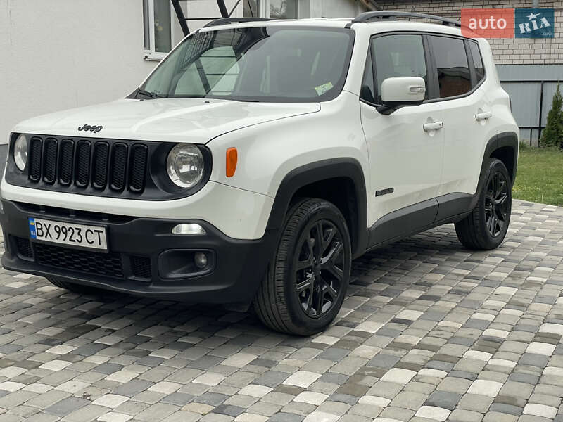 Внедорожник / Кроссовер Jeep Renegade 2017 в Лубнах