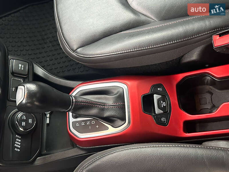 Позашляховик / Кросовер Jeep Renegade 2019 в Хмельницькому фото 32 Позашляховик / Кросовер Jeep Renegade 2019 в Хмельницькому