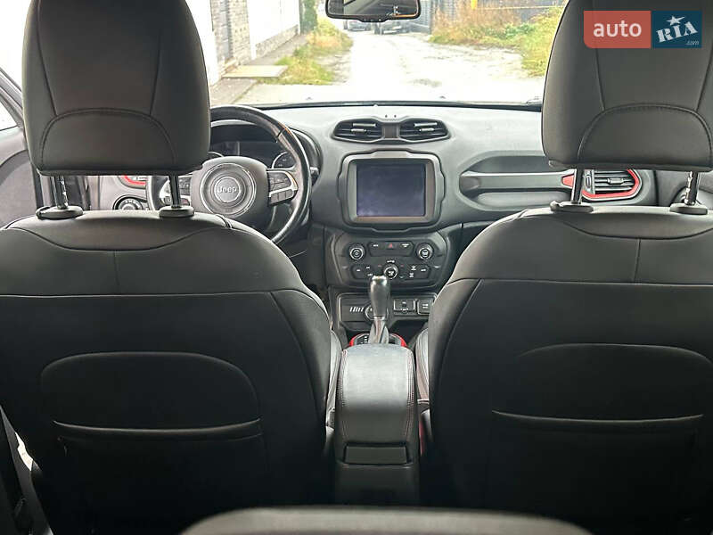 Позашляховик / Кросовер Jeep Renegade 2019 в Хмельницькому фото 39 Позашляховик / Кросовер Jeep Renegade 2019 в Хмельницькому
