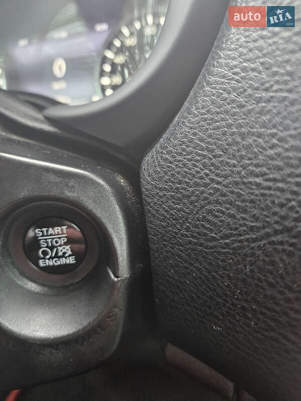 Позашляховик / Кросовер Jeep Renegade 2018 в Черкасах фото 5 Позашляховик / Кросовер Jeep Renegade 2018 в Черкасах