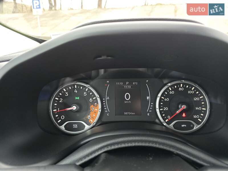 Внедорожник / Кроссовер Jeep Renegade 2017 в Киеве