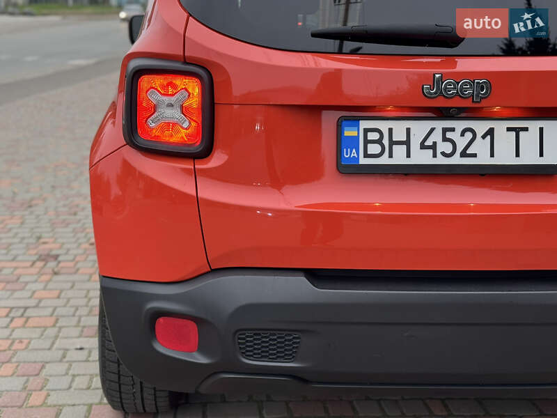 Позашляховик / Кросовер Jeep Renegade 2015 в Одесі