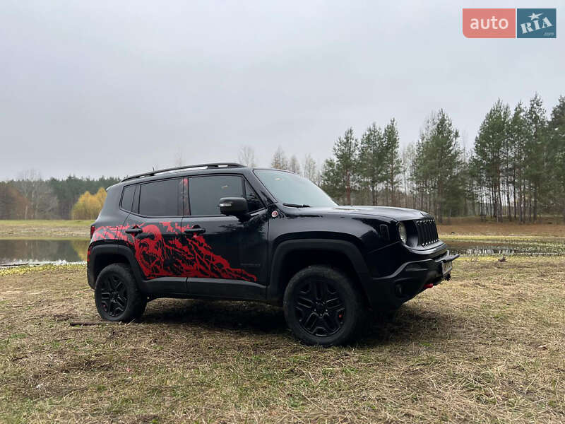 Внедорожник / Кроссовер Jeep Renegade 2018 в Житомире