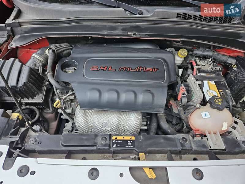 Позашляховик / Кросовер Jeep Renegade 2018 в Черкасах фото 19 Позашляховик / Кросовер Jeep Renegade 2018 в Черкасах