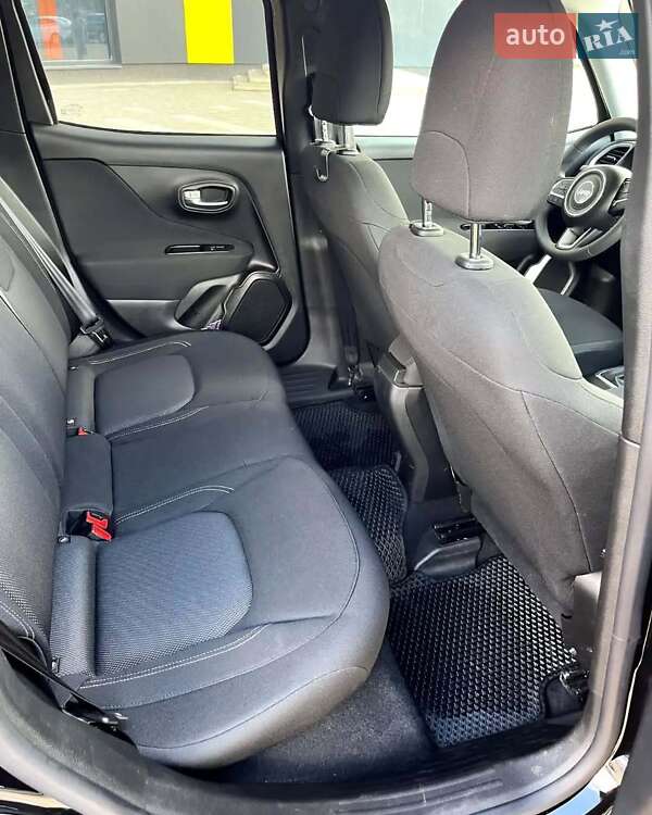 Позашляховик / Кросовер Jeep Renegade 2020 в Києві