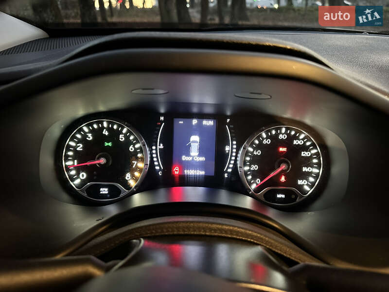 Позашляховик / Кросовер Jeep Renegade 2017 в Хмельницькому фото 5 Позашляховик / Кросовер Jeep Renegade 2017 в Хмельницькому