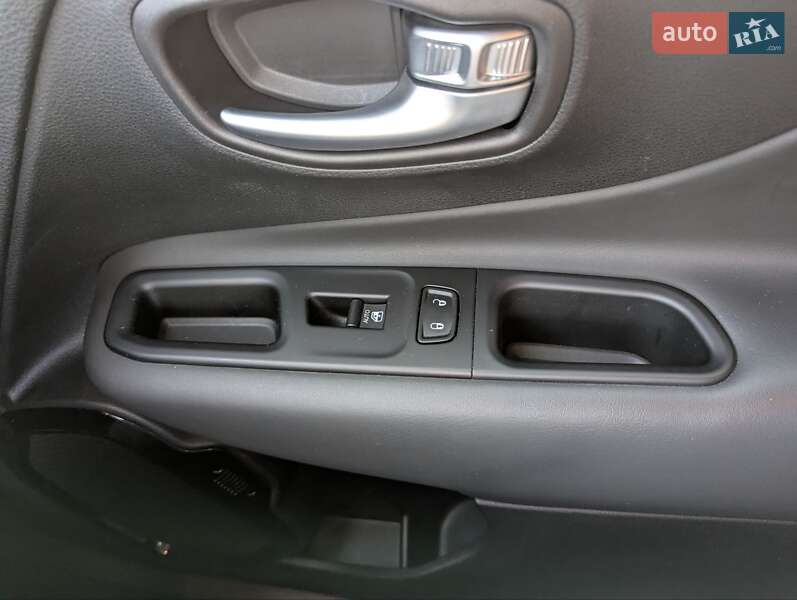 Внедорожник / Кроссовер Jeep Renegade 2020 в Киеве фото 25 Внедорожник / Кроссовер Jeep Renegade 2020 в Киеве