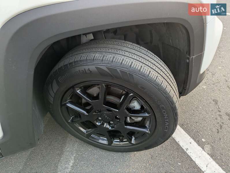 Внедорожник / Кроссовер Jeep Renegade 2020 в Киеве фото 43 Внедорожник / Кроссовер Jeep Renegade 2020 в Киеве